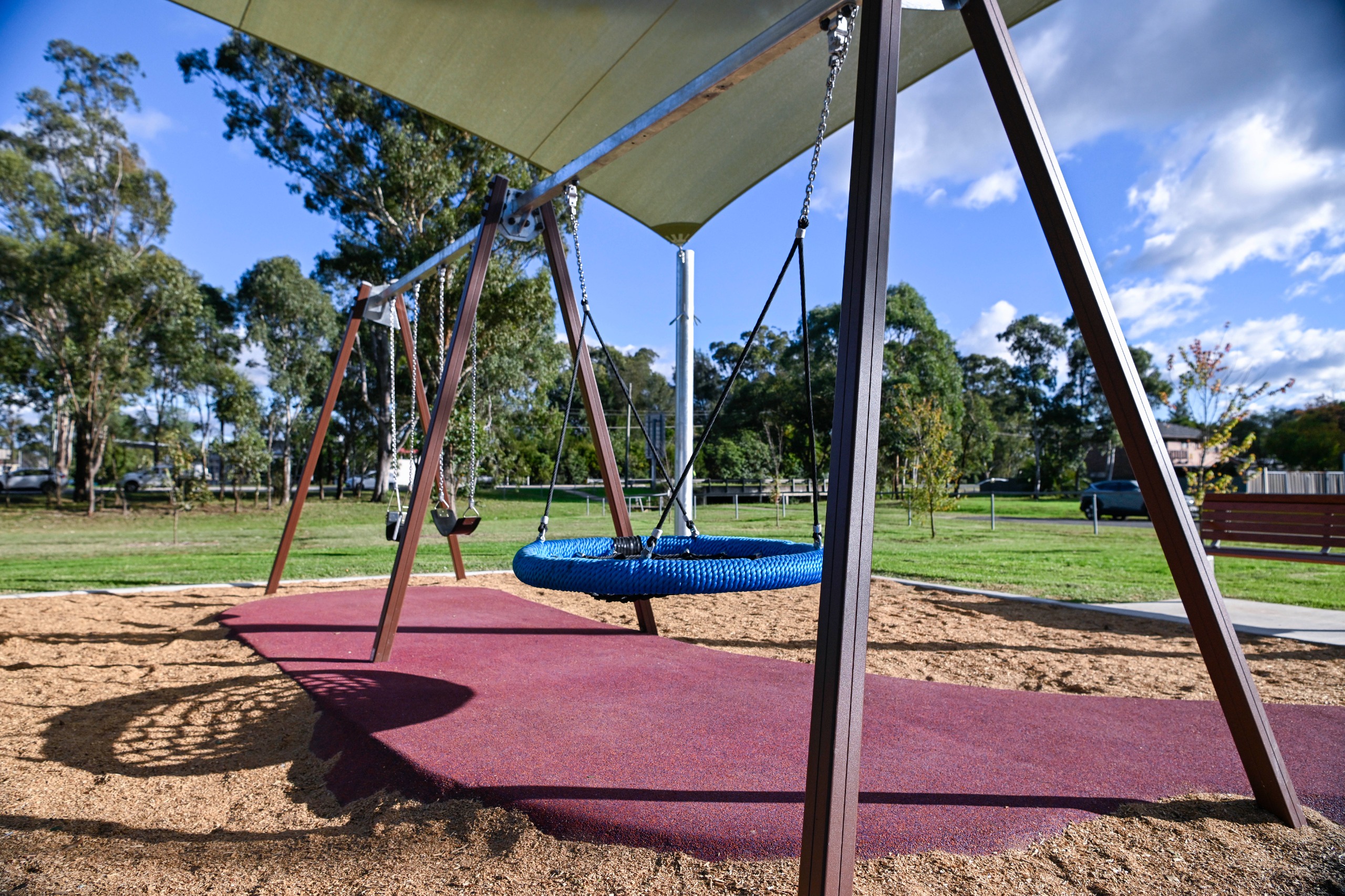 3 bay swingset
