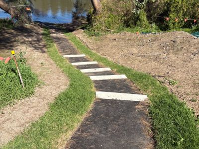 The new pathway leading down to the Nepean River.